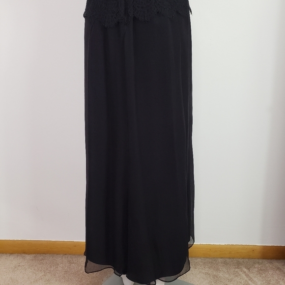 Chrysoula black formal dress with lace overlay - Picture 10 of 12